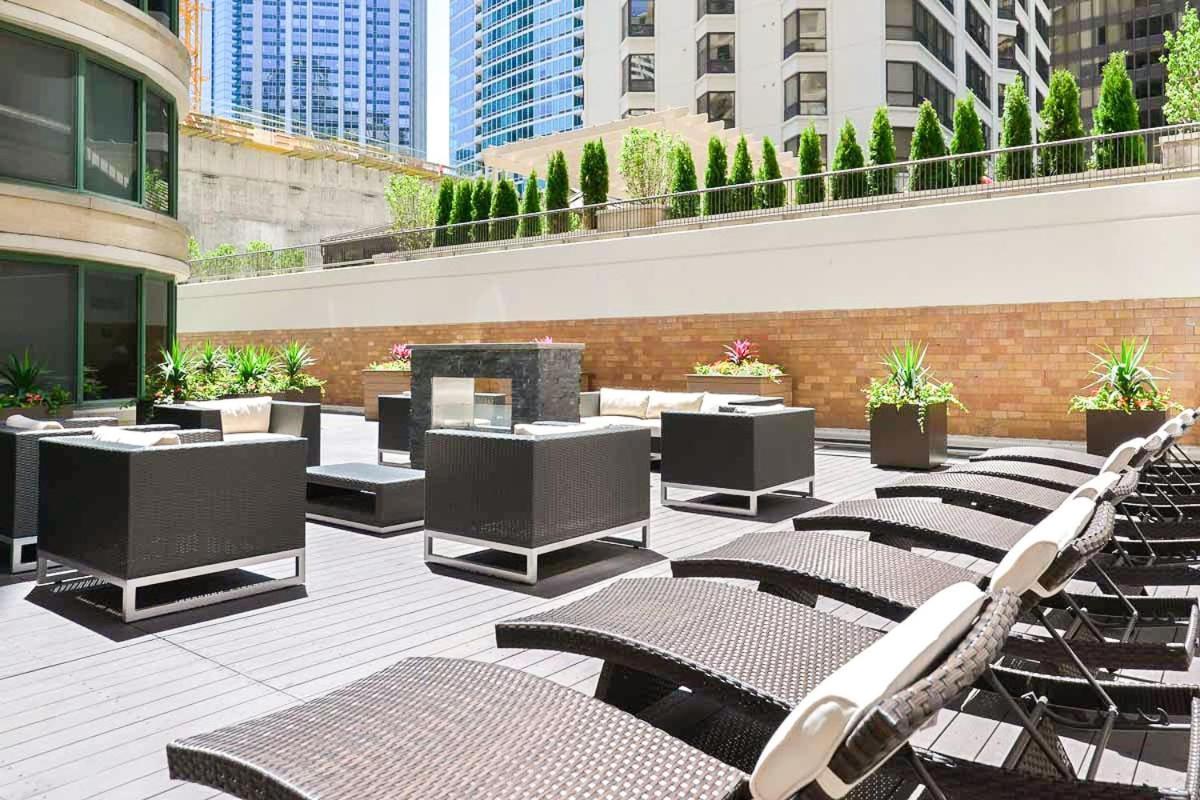 3b/3b Skyloft With Navy Pier View Gym & Pool By Envitae *